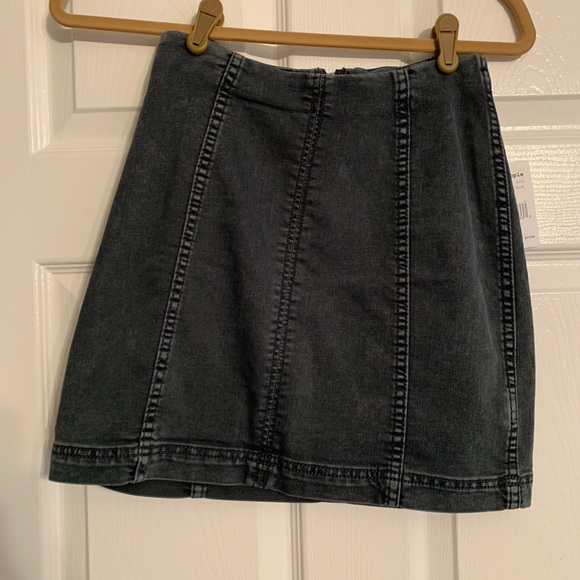 Free People Femme Skirt NWT - Picture 5 of 5
